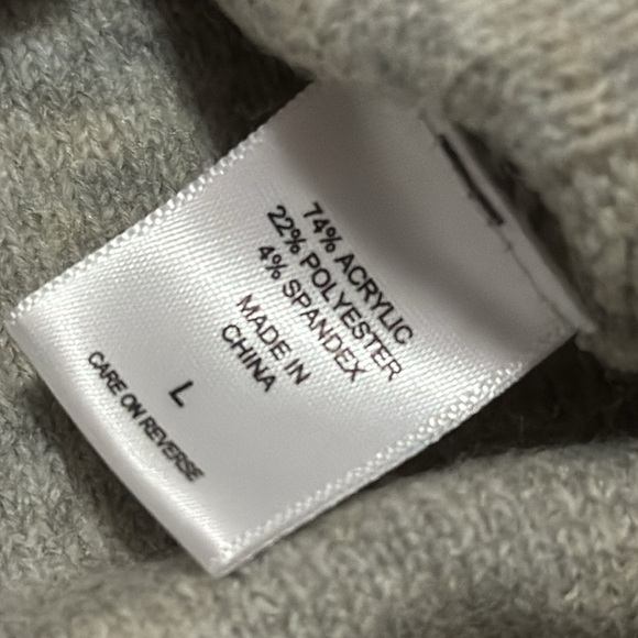 NWT New York & Co Sleeveless Sweater-Sz L-Cable Knit Detail-Grayish-Acrylic - Picture 15 of 15